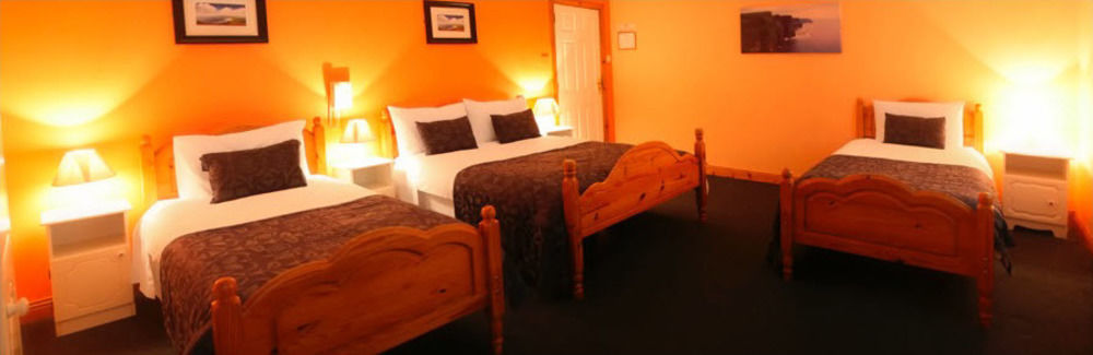 Mccarthy'S Lodge B&B Westport Eksteriør billede